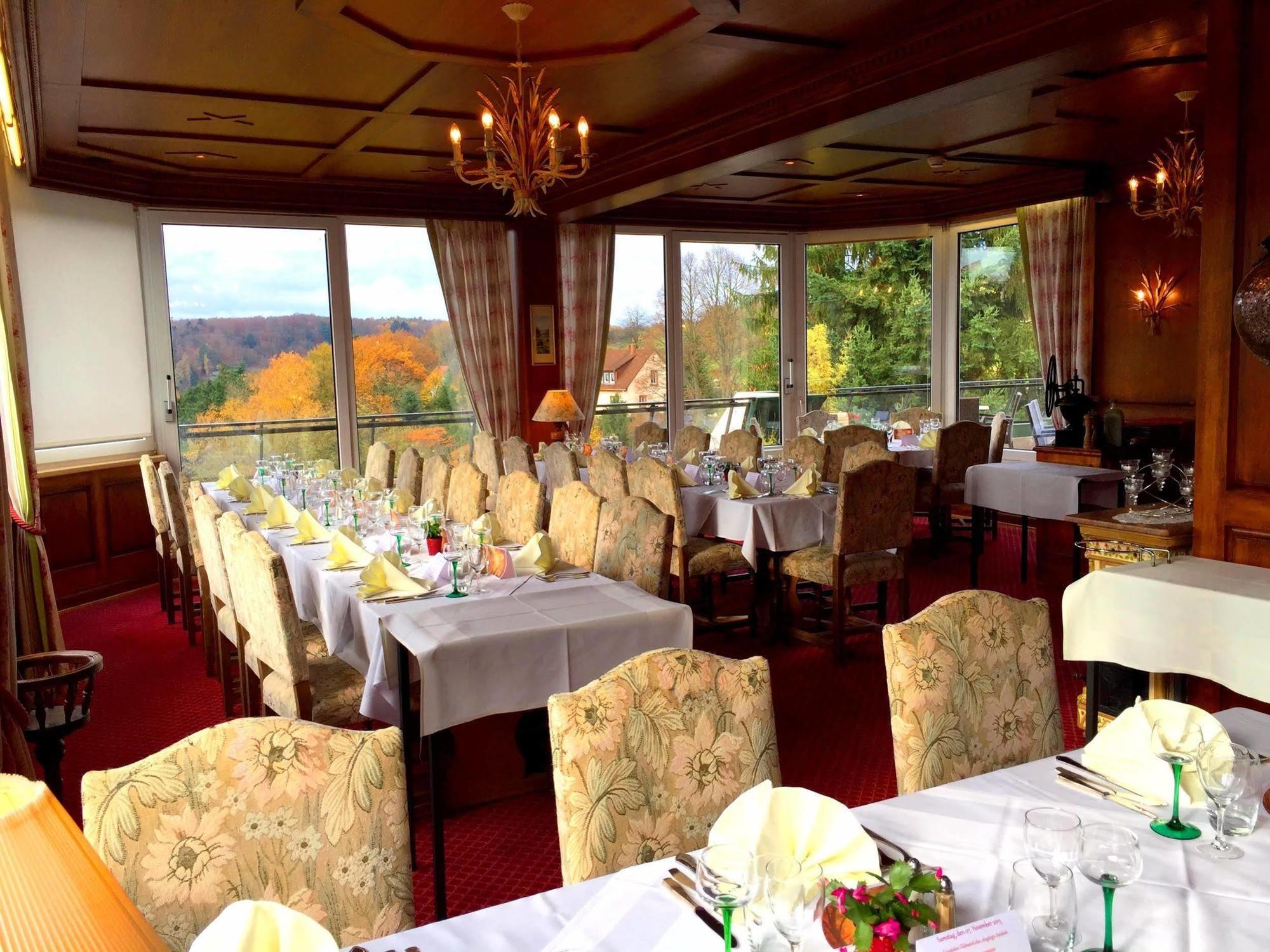 Hotel Restaurant Aux Trois Roses La Petite-Pierre Dış mekan fotoğraf