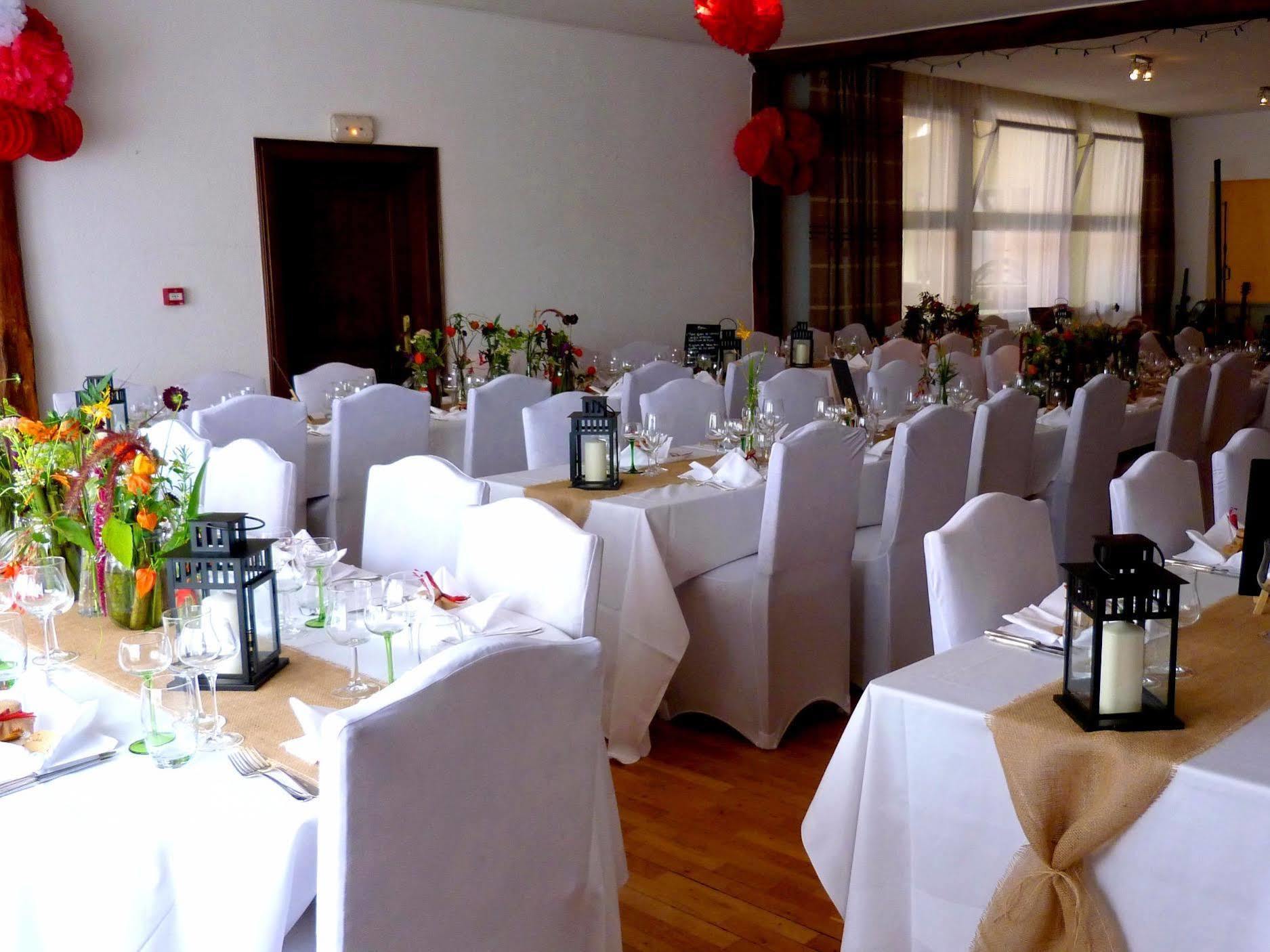 Hotel Restaurant Aux Trois Roses La Petite-Pierre Dış mekan fotoğraf